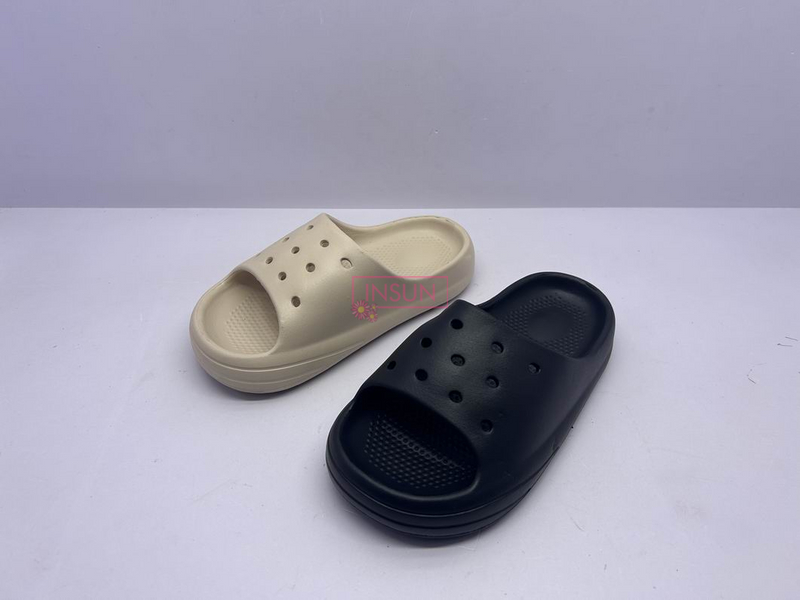 INJECTION SLIDE CHLID SLIPPERS