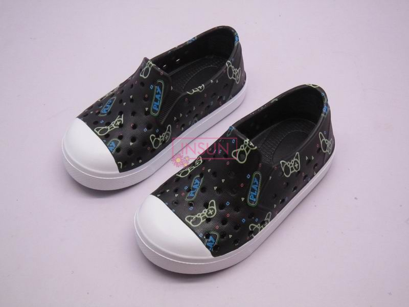 CHILD CLOGS