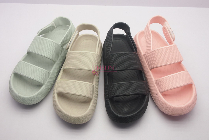 WOMEN CLOG