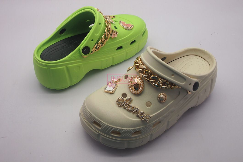 CLOGS