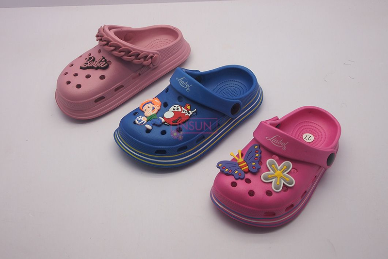CLOGS