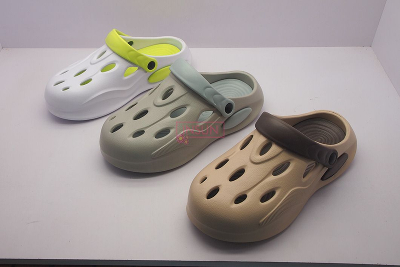 CLOGS