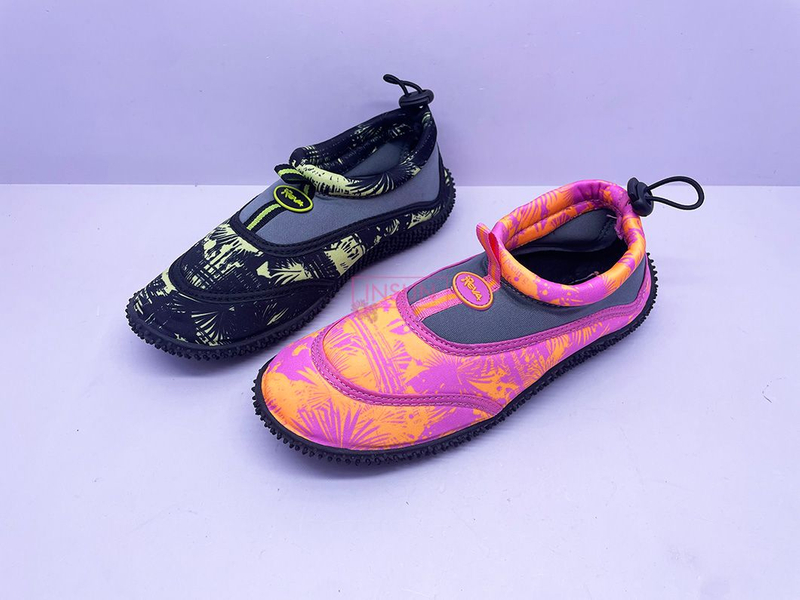 AQUA SHOES