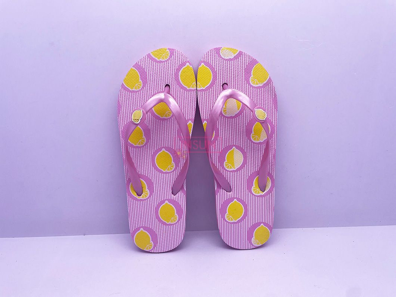 FLIP FLOPS