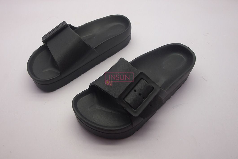 INJECTION SLIDE SLIPPERS