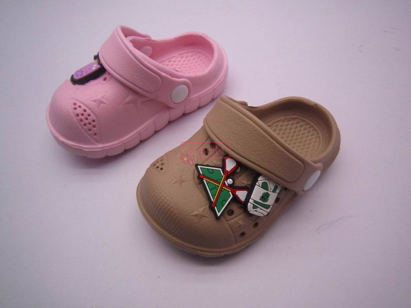 CHILD CLOG