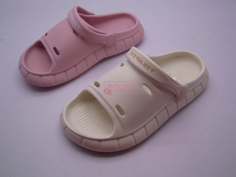 CHILD CLOG