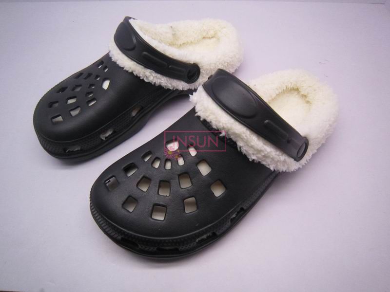 FUR SLIPPERS