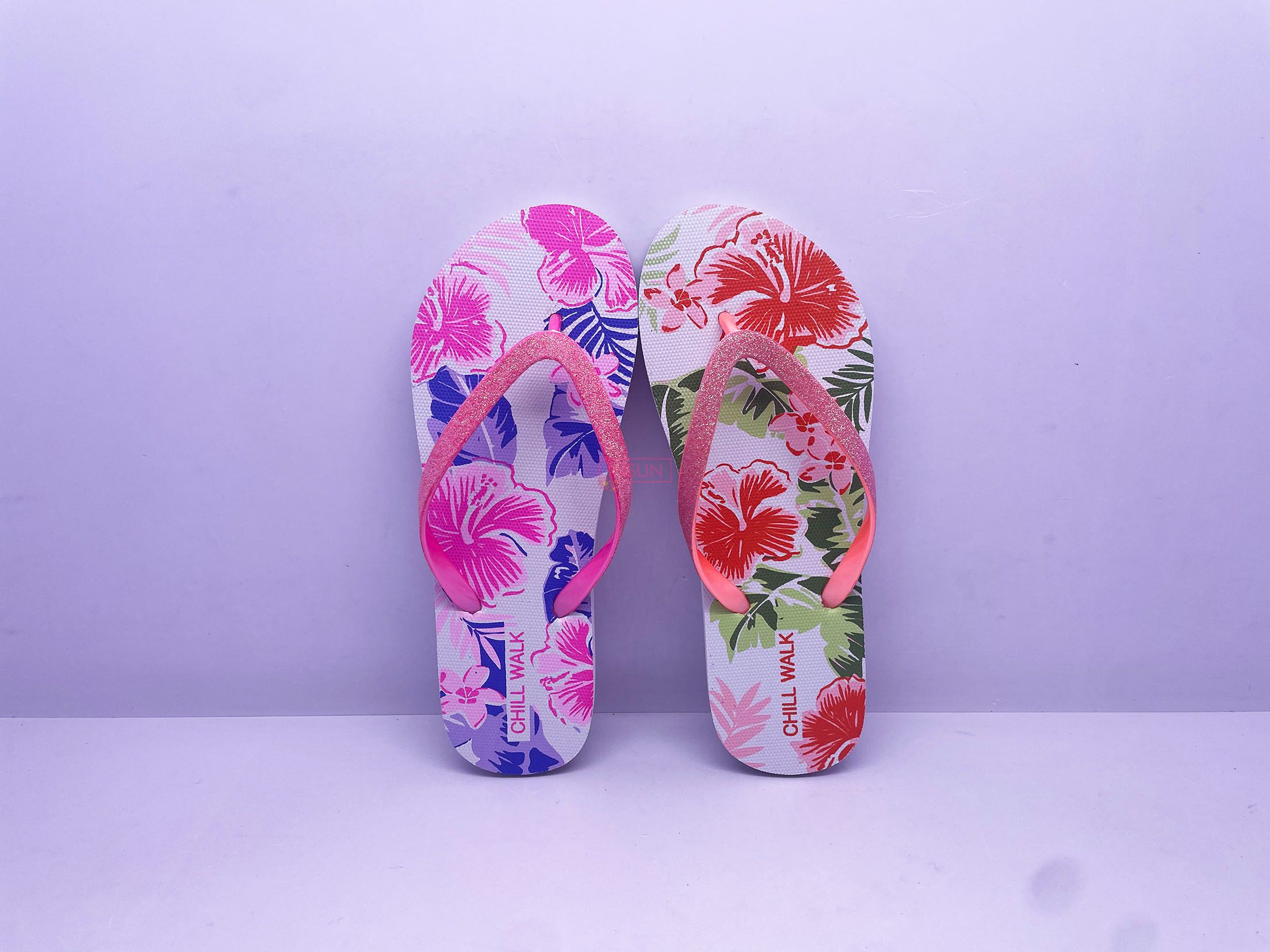 FLIP FLOPS