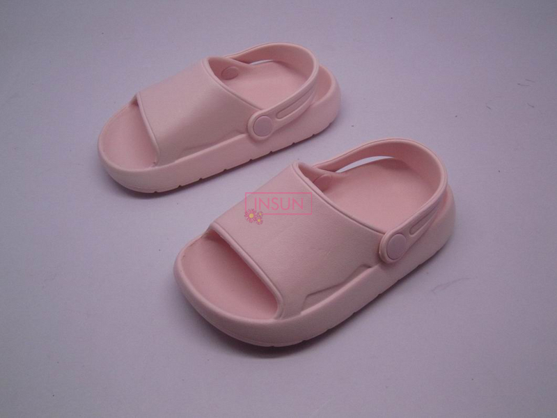INJECTION SLIDE CHLID SLIPPERS