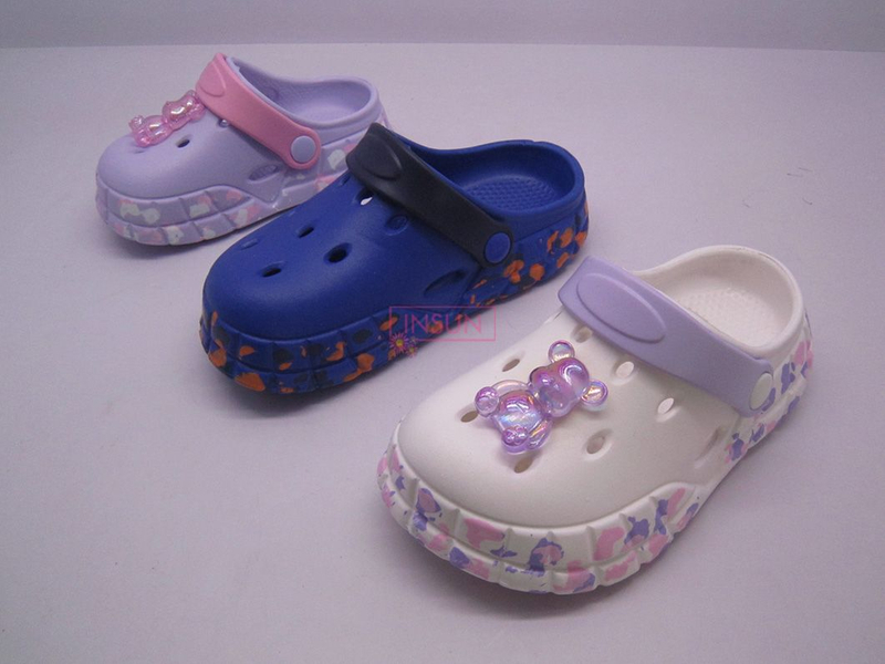 CHILD CLOGS