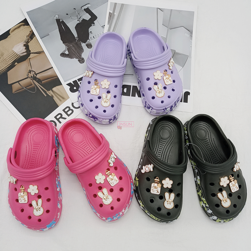 CHILD CLOGS