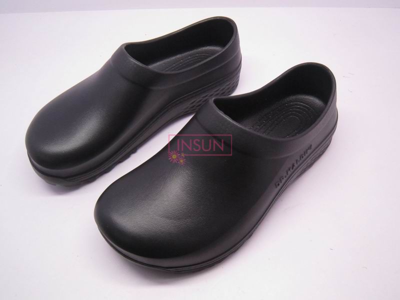 MEN CLOGS