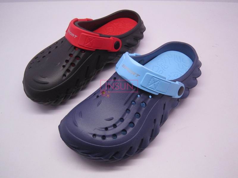 MEN CLOGS