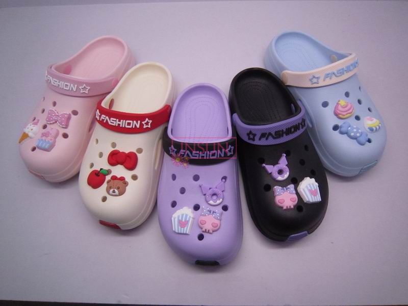 CHILD CLOGS