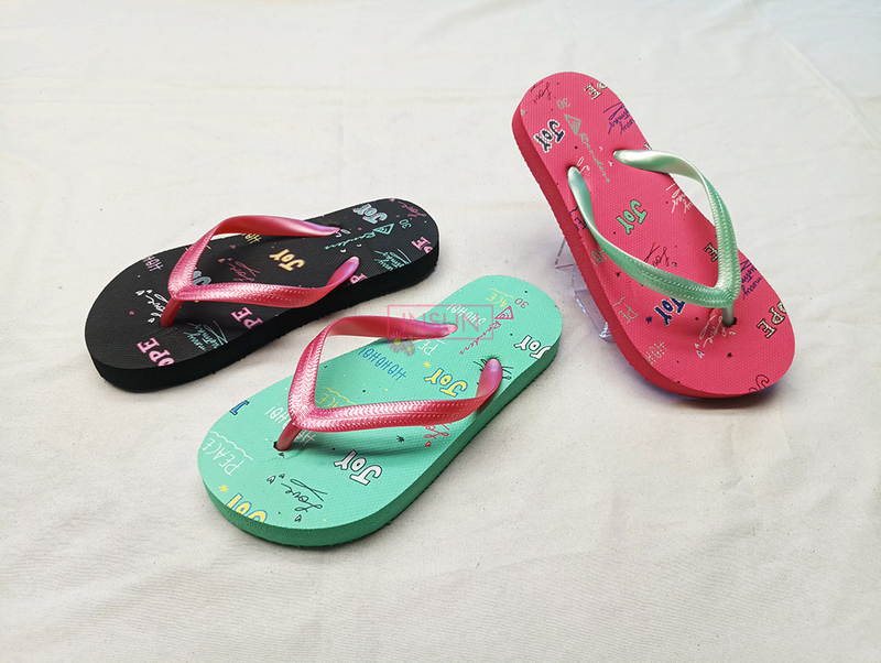 FLIP FLOPS
