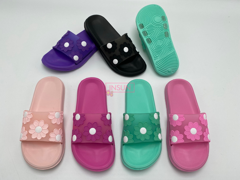 INJECTION CHILD SLIPPERS