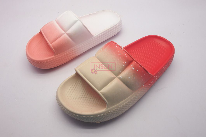 INJECTION SLIDE SLIPPERS