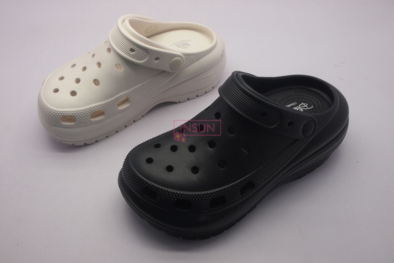 CLOGS