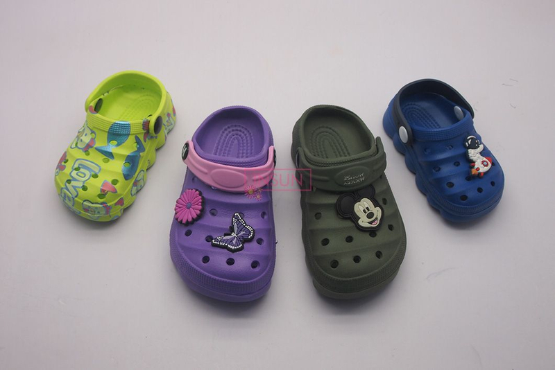 CLOGS