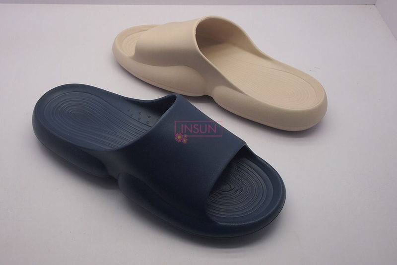 INJECTION SLIDE SLIPPERS