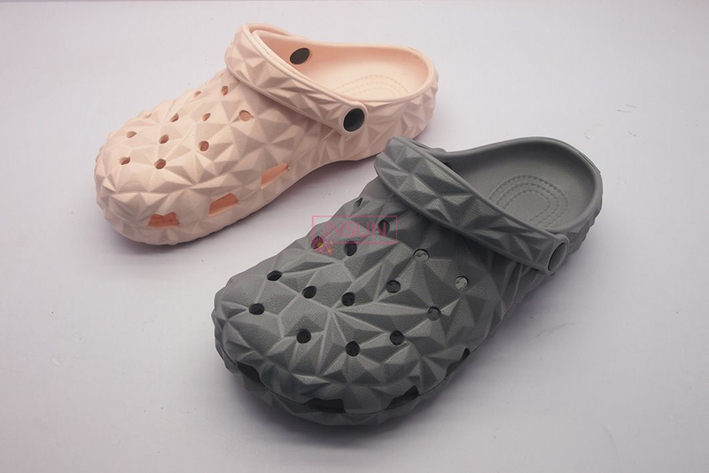 CLOGS