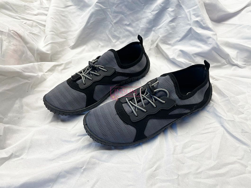 AQUA SHOES