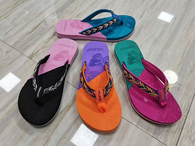EVA SLIPPERS