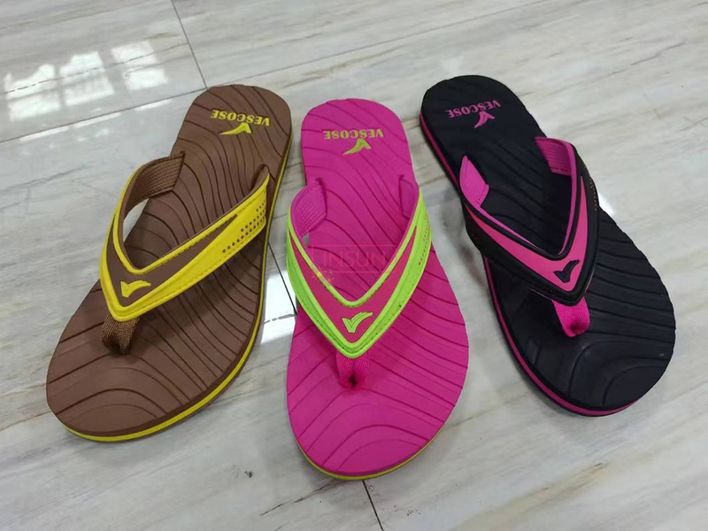 EVA SLIPPERS