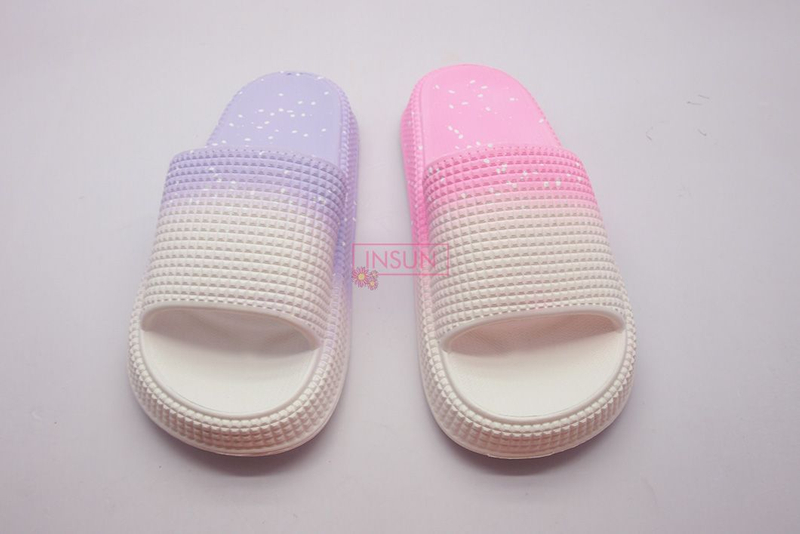 INJECTION SLIDE SLIPPERS