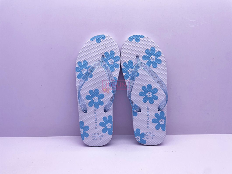 FLIP FLOPS