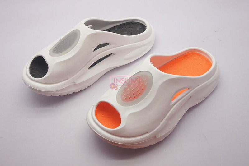 INJECTION SLIDE SLIPPERS