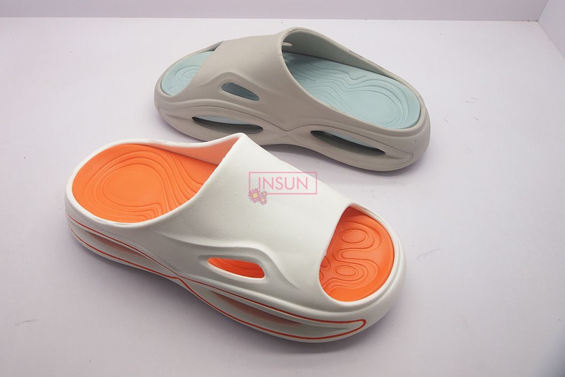 INJECTION SLIDE SLIPPERS
