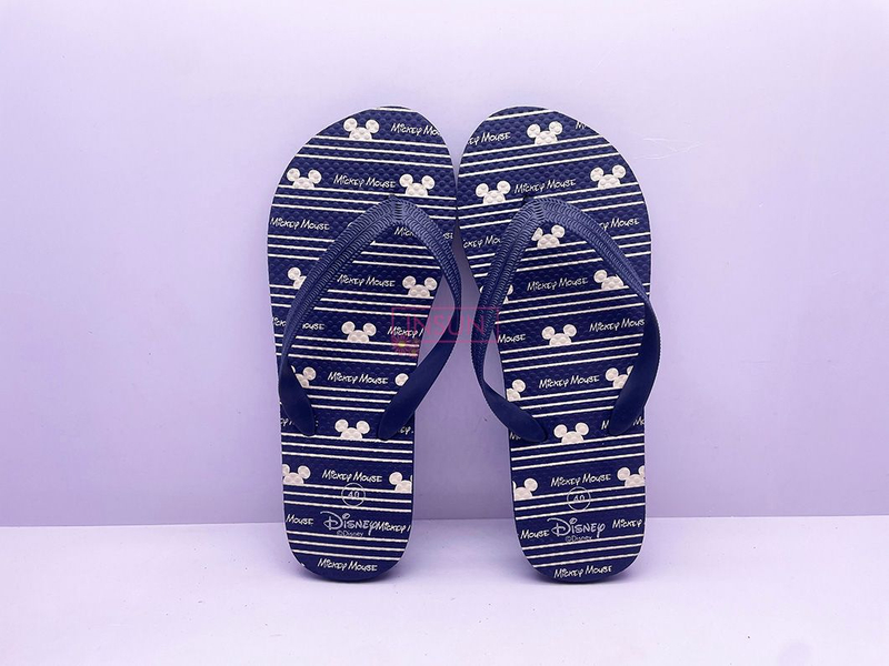 FLIP FLOPS