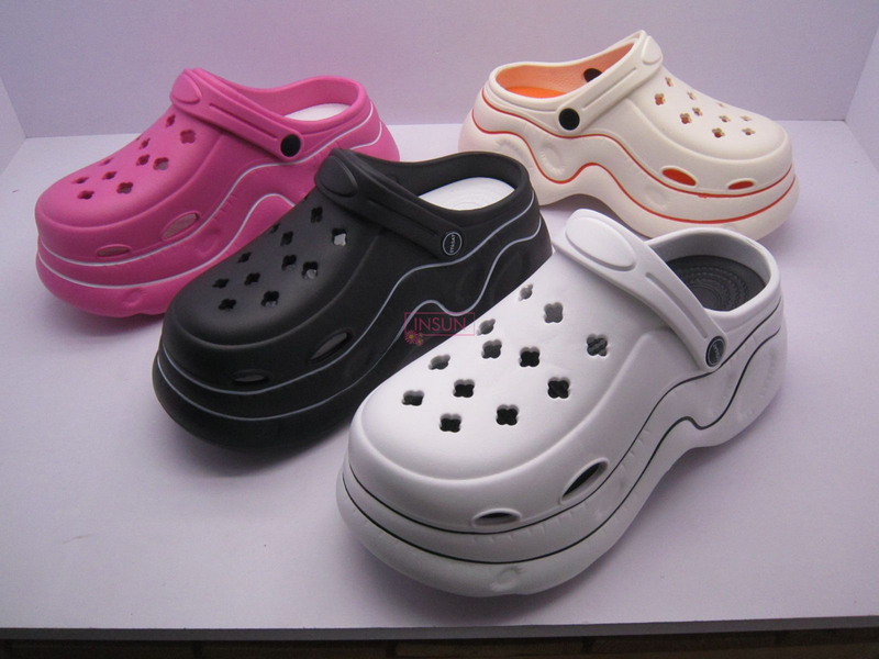 WOMEN CLOG