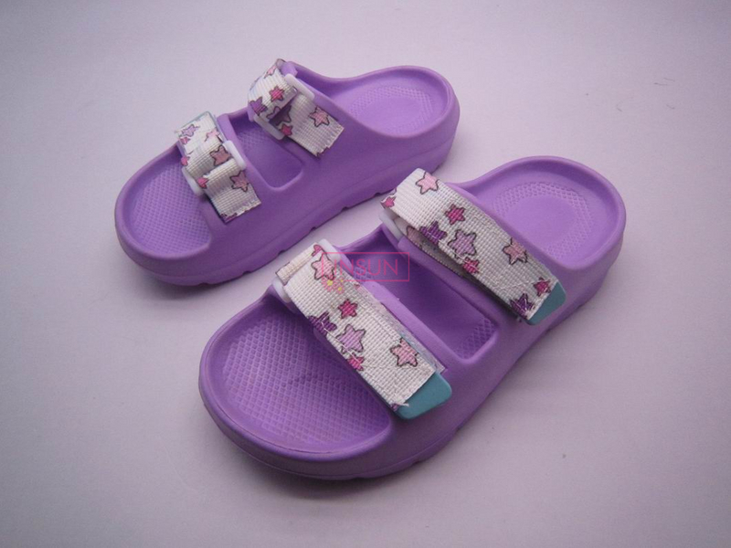 INJECTION SLIDE CHLID SLIPPERS