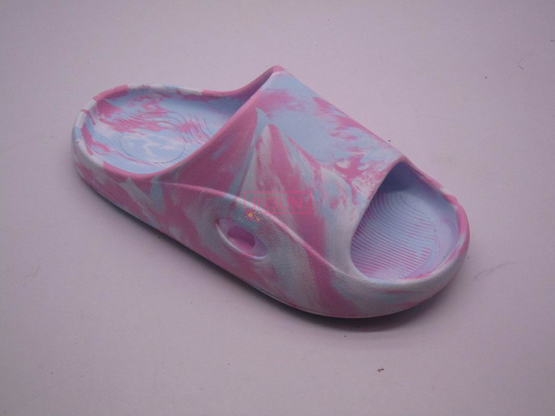 INJECTION SLIDE CHLID SLIPPERS