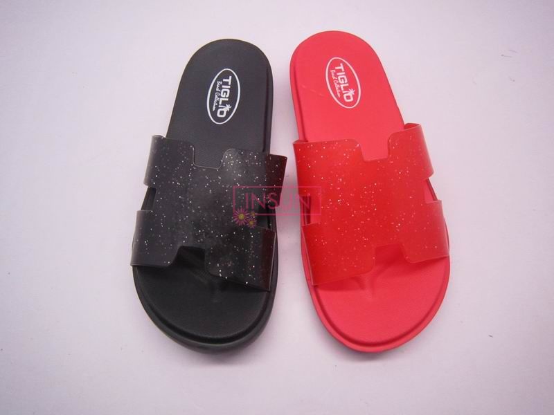 WOMEN SEPERATE INJECTION