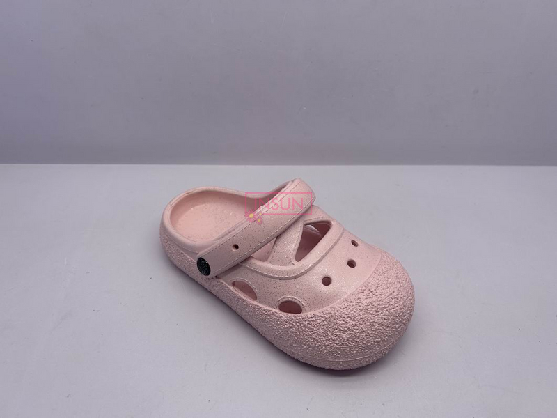 CHILD CLOG