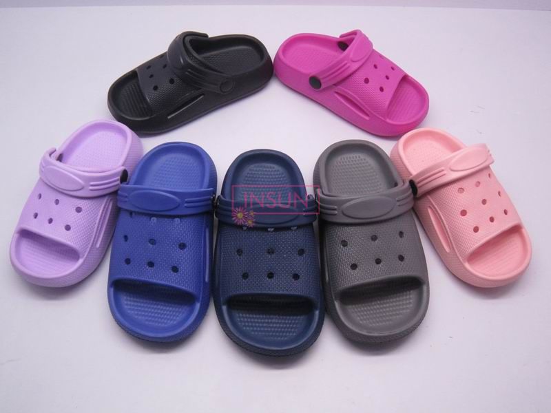 INJECTION SLIDE SLIPPERS