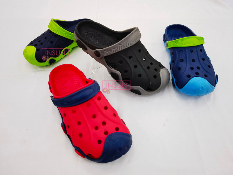 WOMEN CLOG