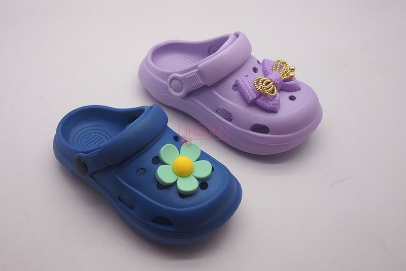 CLOGS