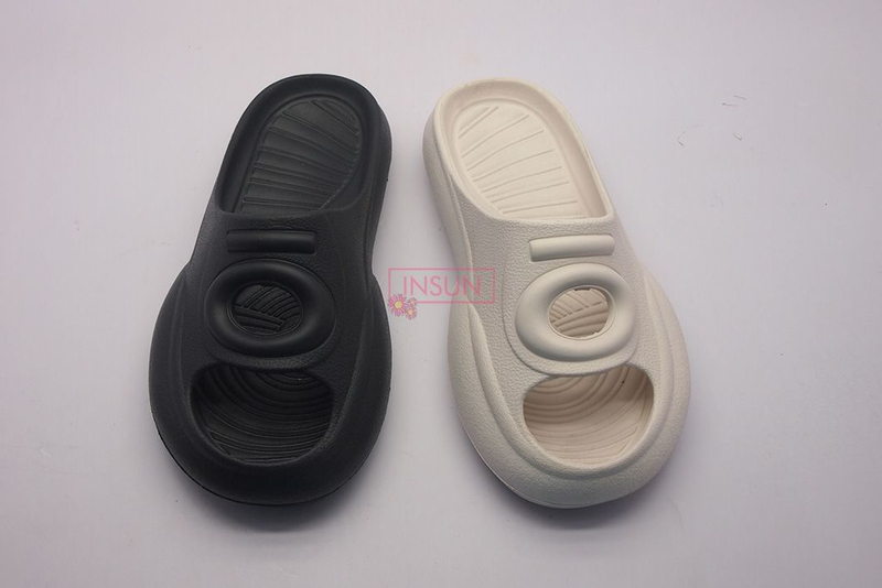 INJECTION SLIDE SLIPPERS