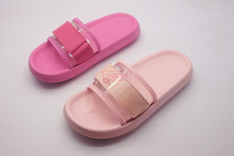 INJECTION SLIDE SLIPPERS