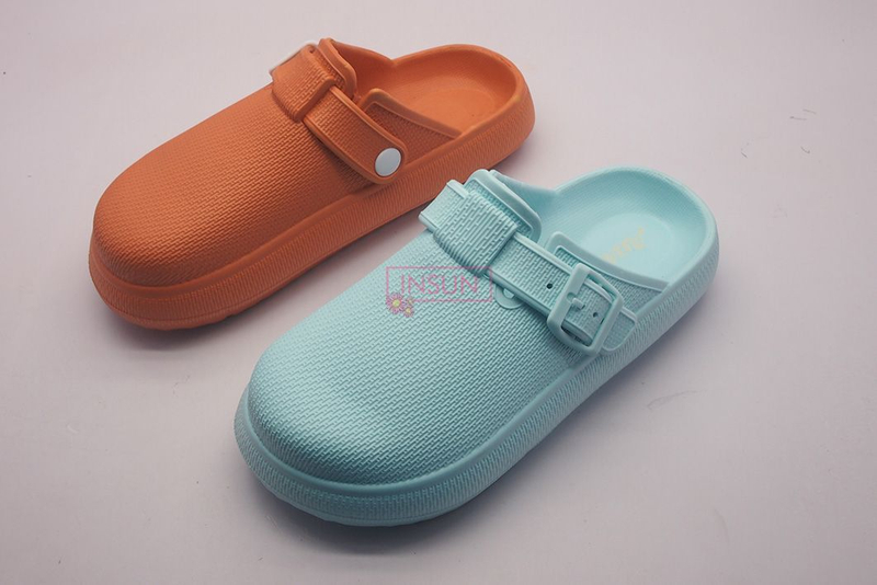 CLOGS