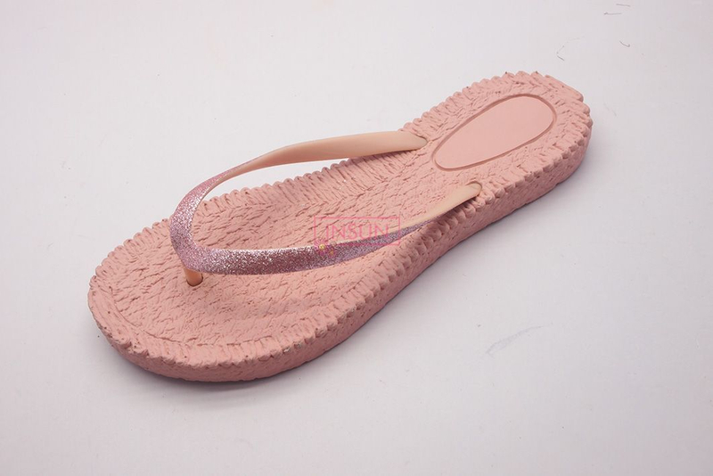 INJECTION THONG STRAP