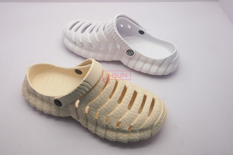 CLOGS