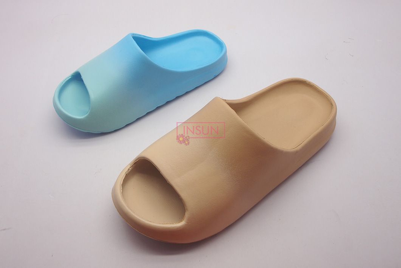 INJECTION SLIDE SLIPPERS