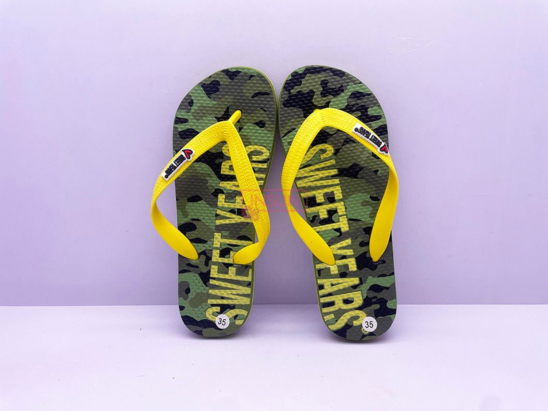 FLIP FLOPS