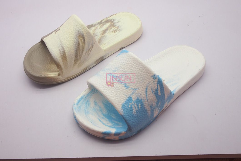 INJECTION SLIDE SLIPPERS